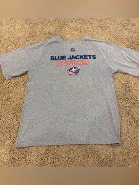 Licened NHL Columbus Blue Jackets Climalite T-Shirt Size L. Short Sleeve. EUC
